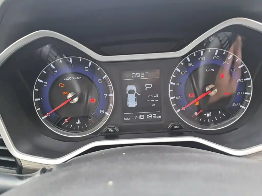 Geely Vision X3 — миниатюра 12