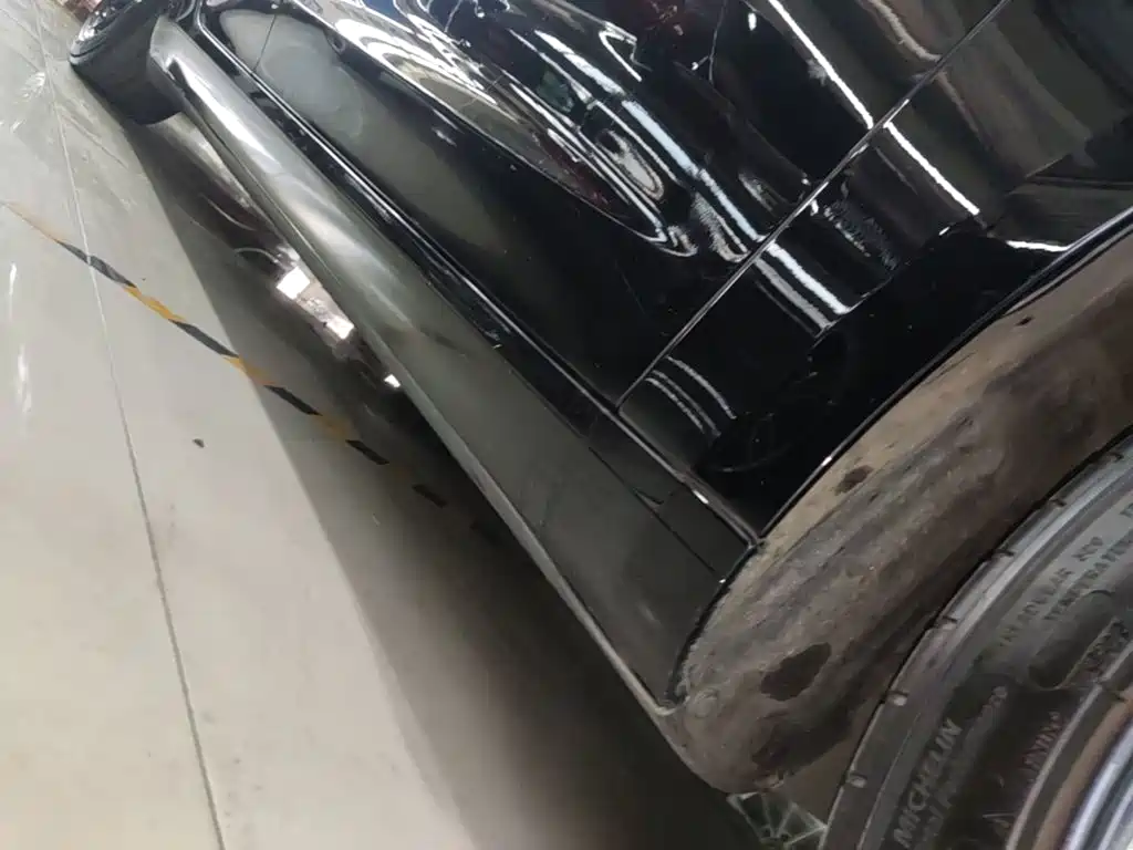 Tesla Model 3 — миниатюра 21