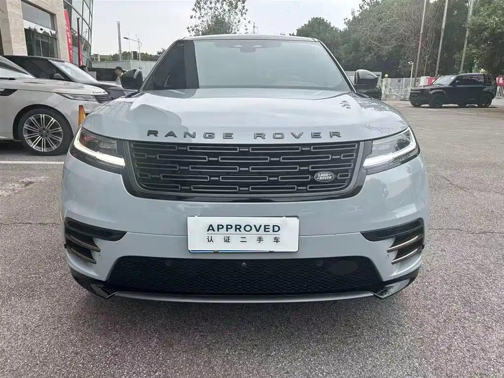 Land Rover Velar — миниатюра 2