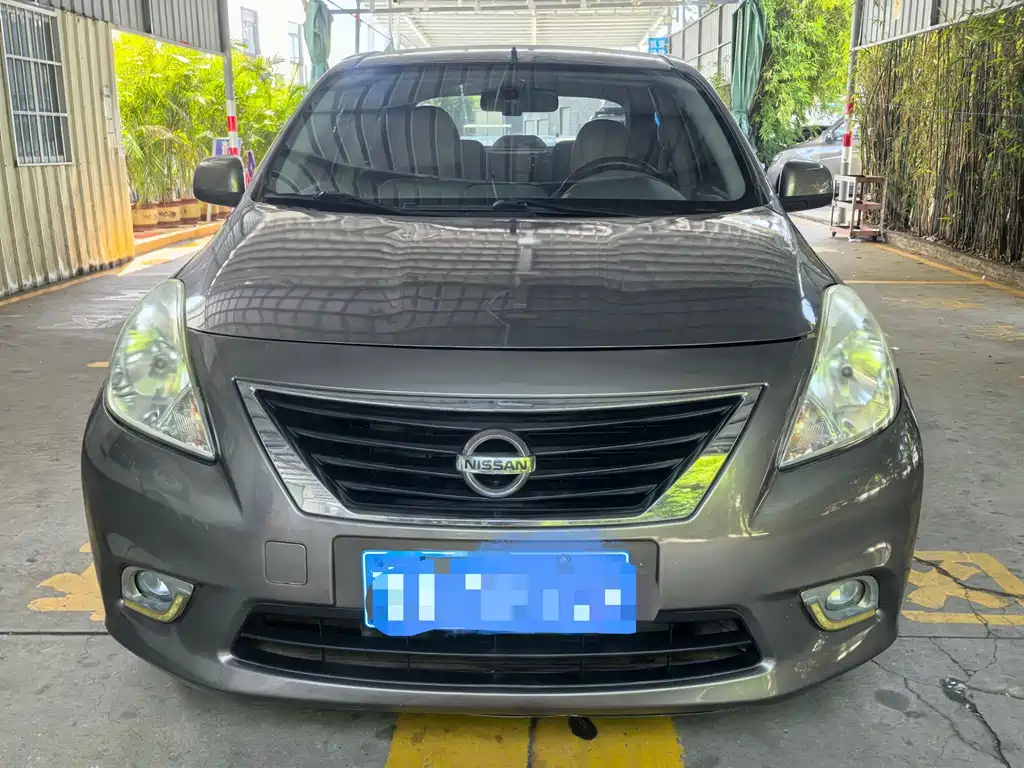 Nissan Sunny — миниатюра 2