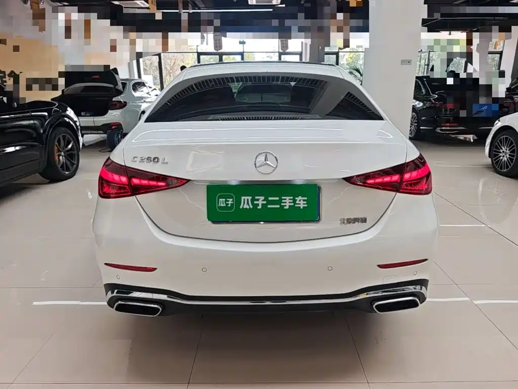 Mercedes-Benz C-Class — миниатюра 6