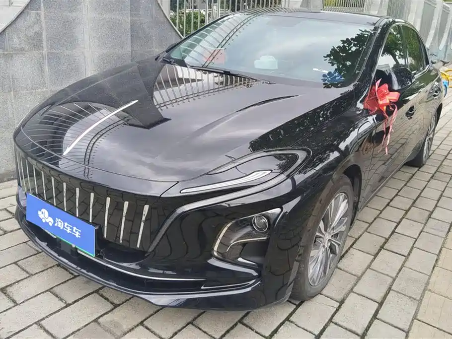 Hongqi Hongqi E-QM5 2023