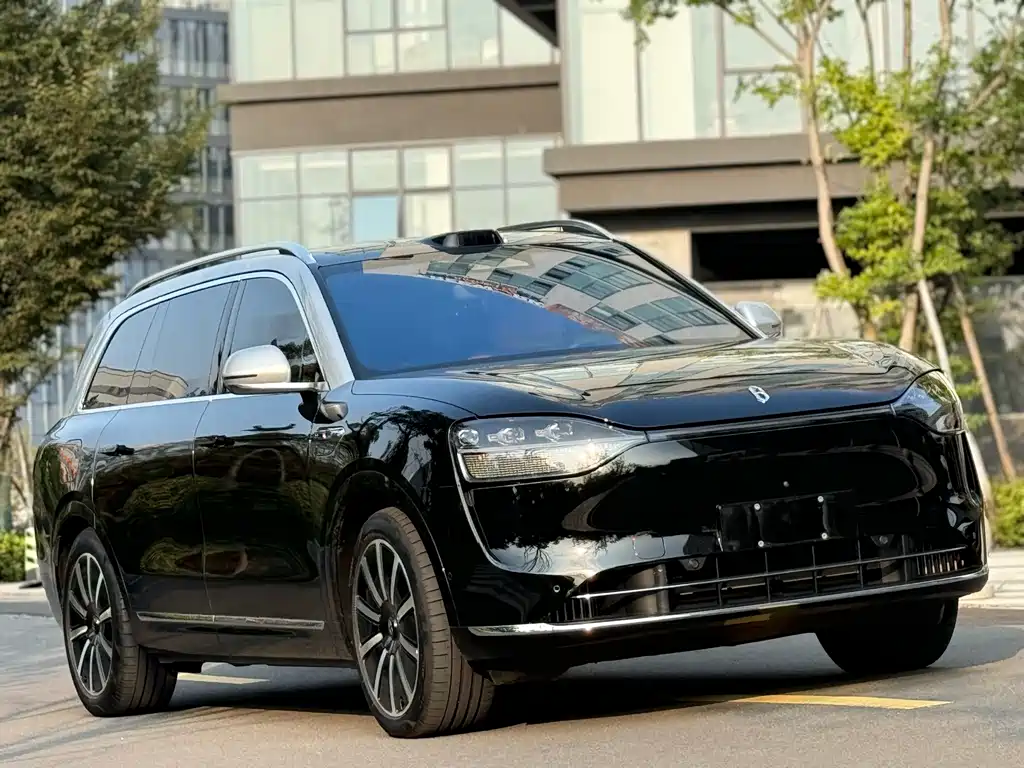 AITO ASK THE WORLD M9