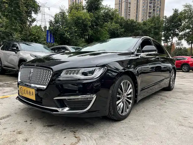 LINCOLN MKZ
