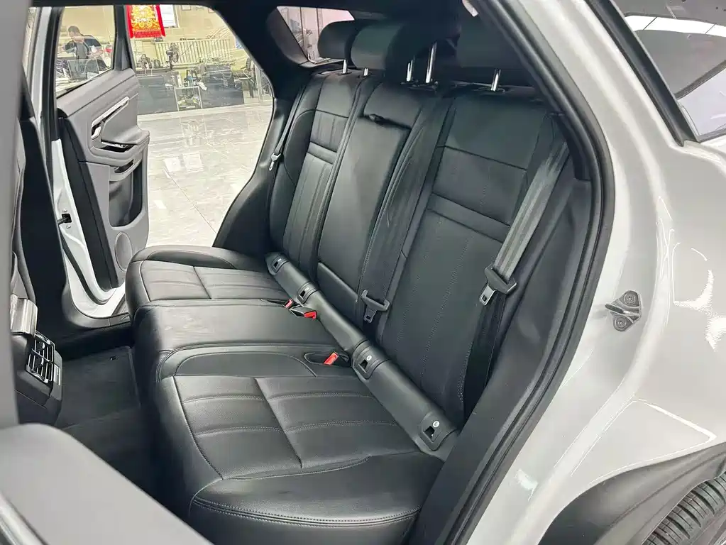 Land Rover Evoque — миниатюра 17