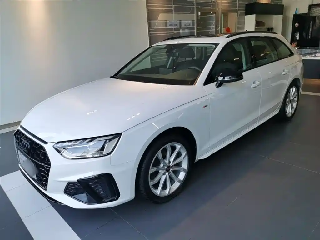 Audi A4 (Import) 2025