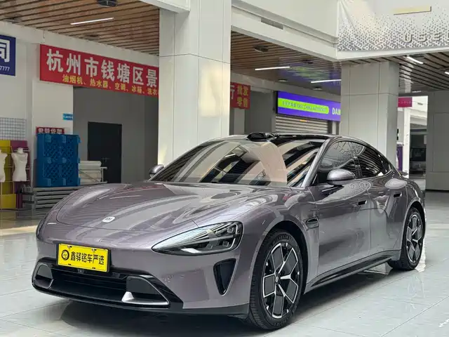 XIAOMI CAR XIAOMI SU7 2025