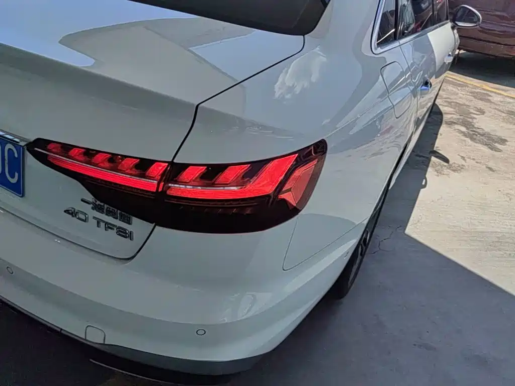 Audi A4L — миниатюра 8