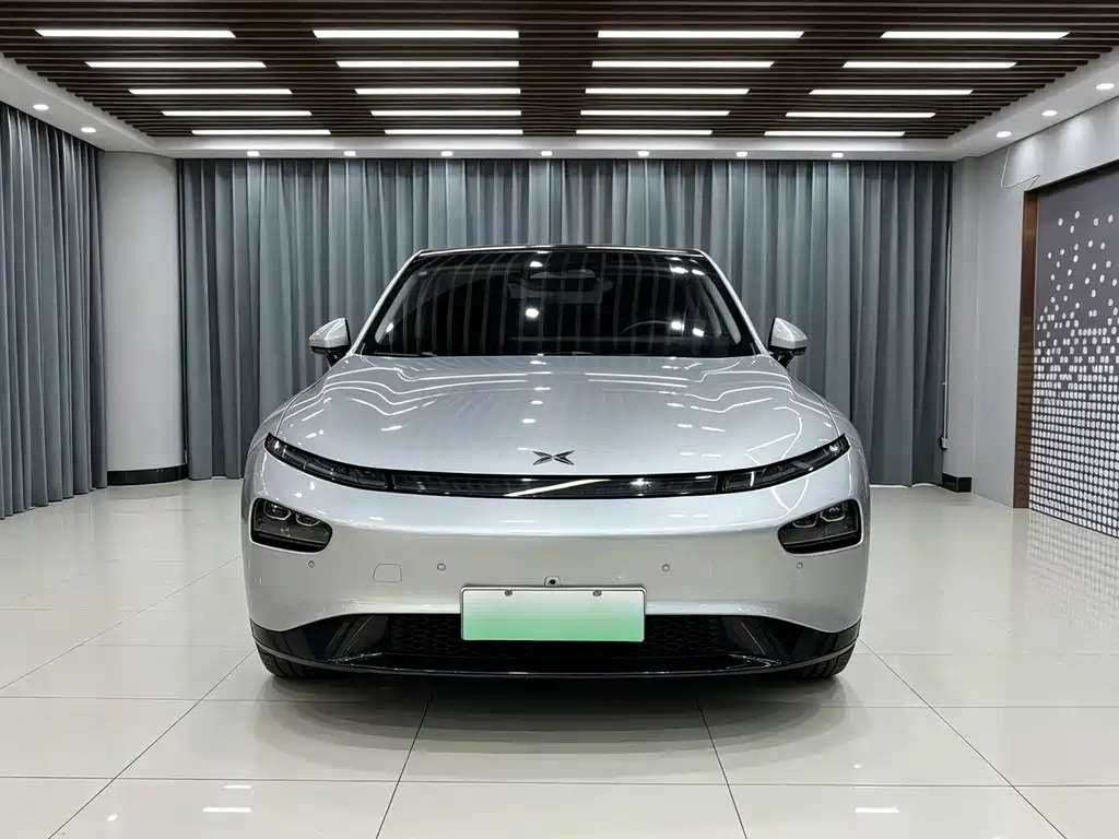 XPeng P7 — миниатюра 6
