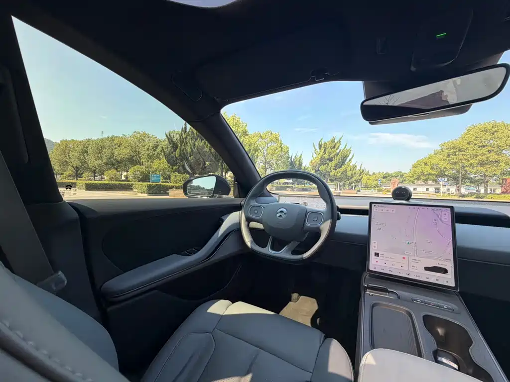 NIO ET5T — миниатюра 9
