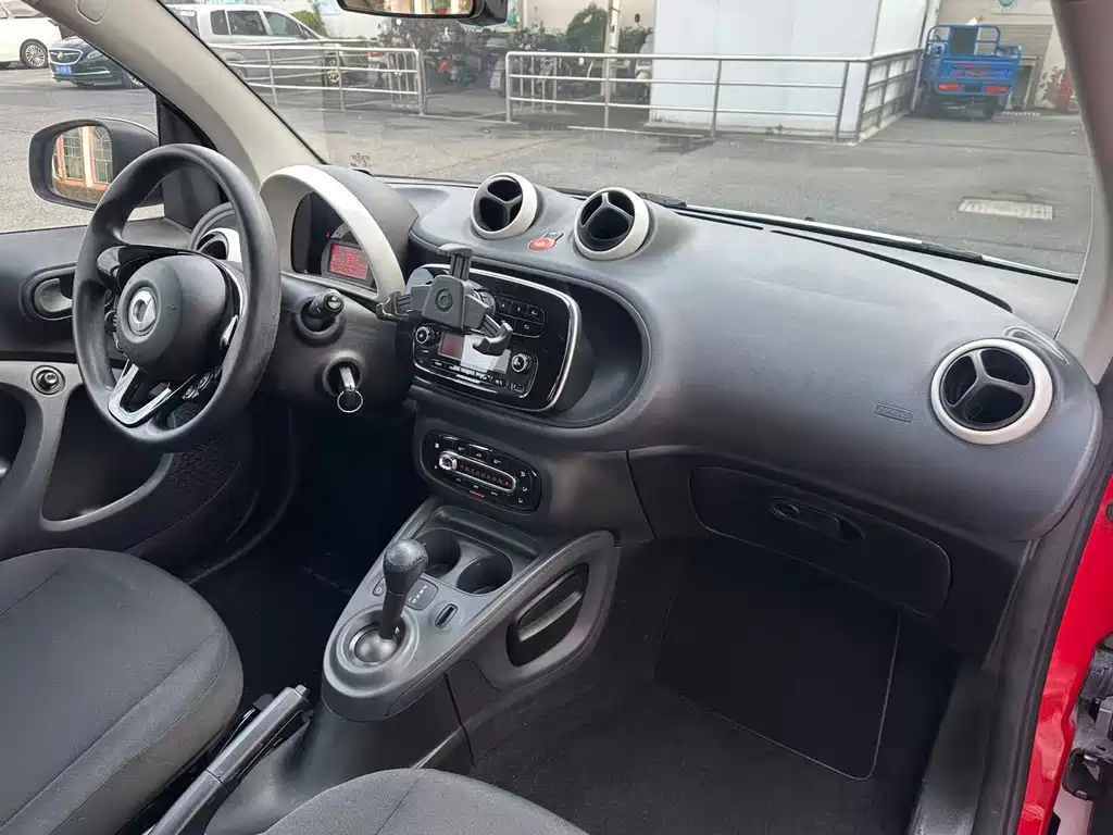 smart Smart Fortwo — миниатюра 20