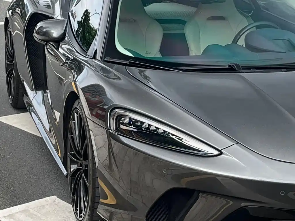 McLaren GT — миниатюра 15