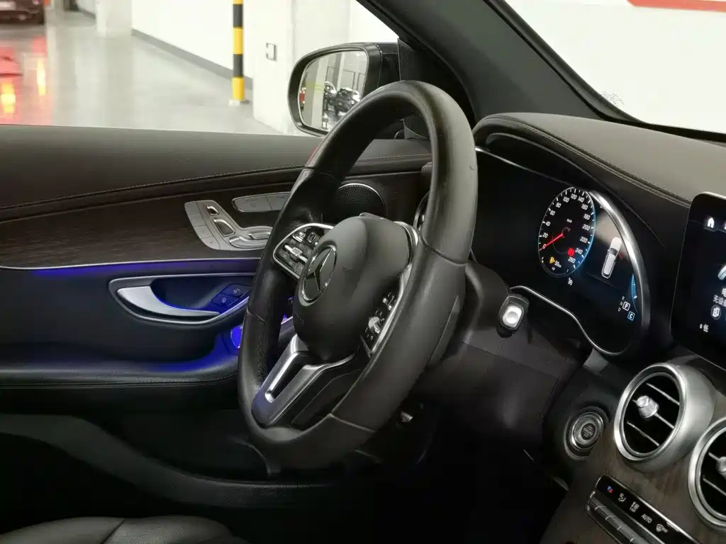 Mercedes-Benz GLC — миниатюра 22