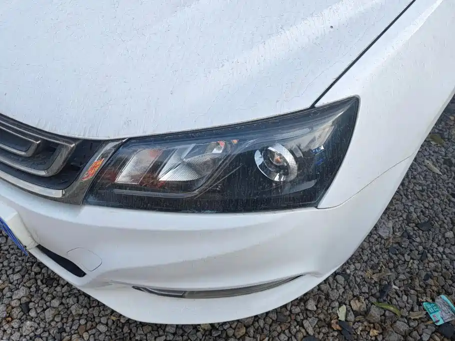 Geely Emgrand — миниатюра 5