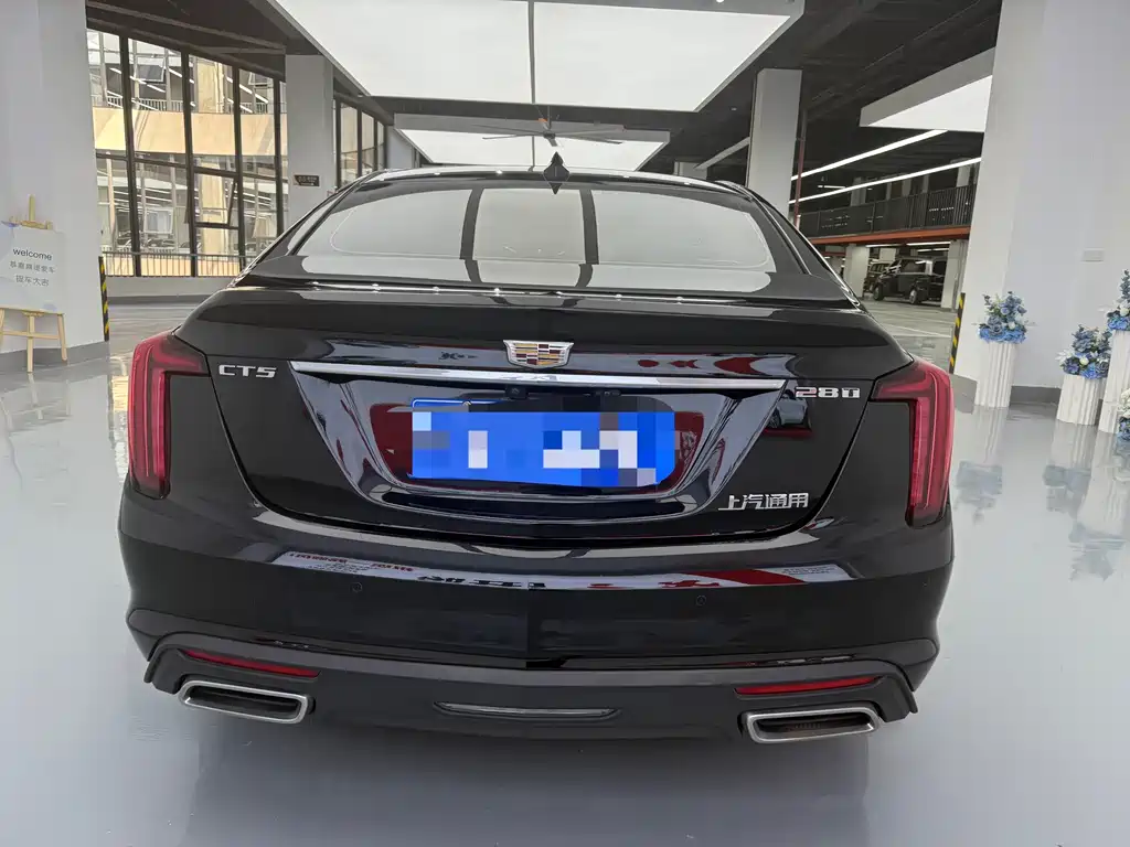 Cadillac CT5 — миниатюра 14