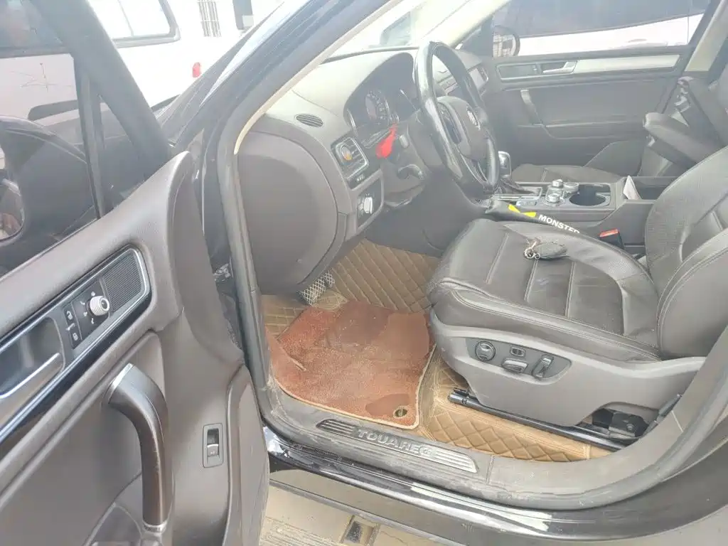 Volkswagen Touareg — миниатюра 17