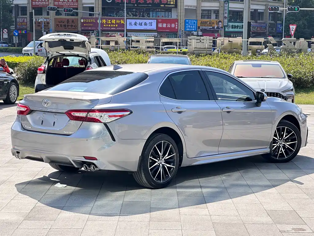 Toyota Camry 2021 2.5S
