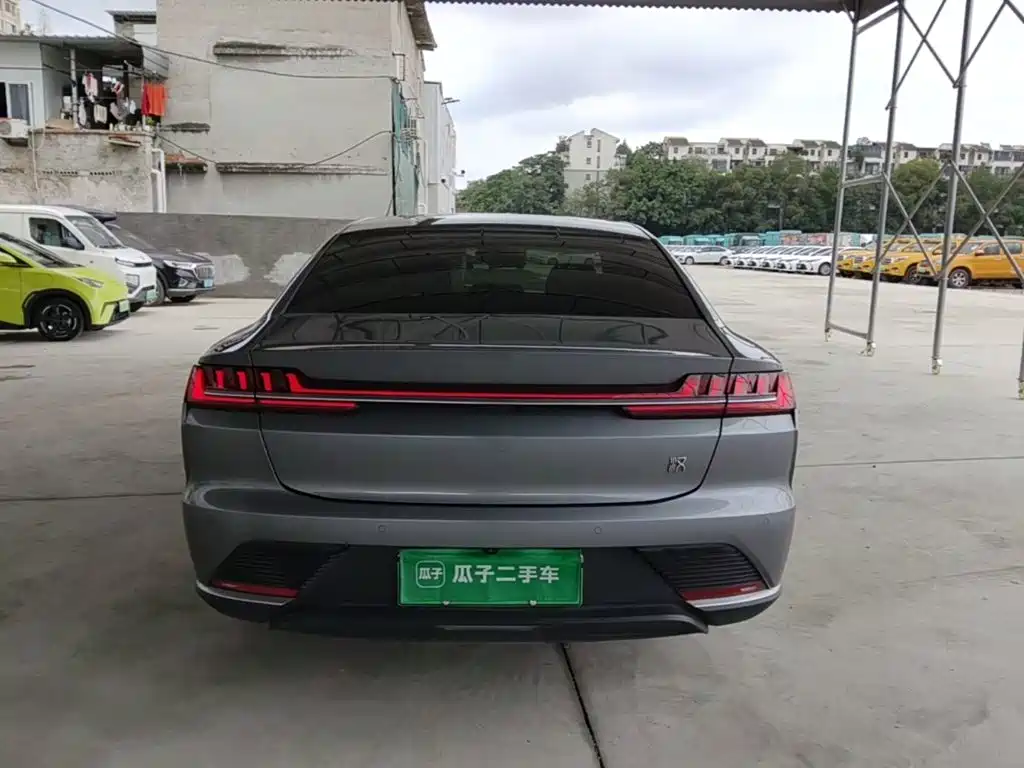 BYD Han — миниатюра 6
