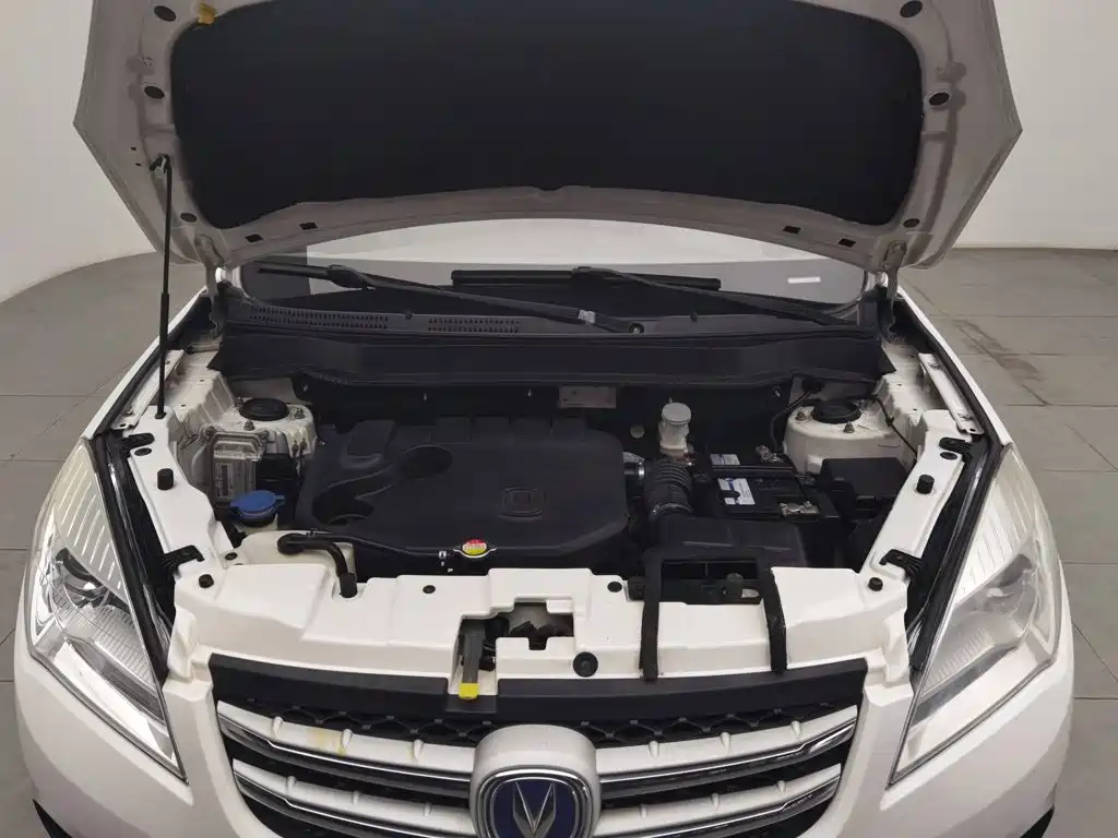 Changan CS35 — миниатюра 6