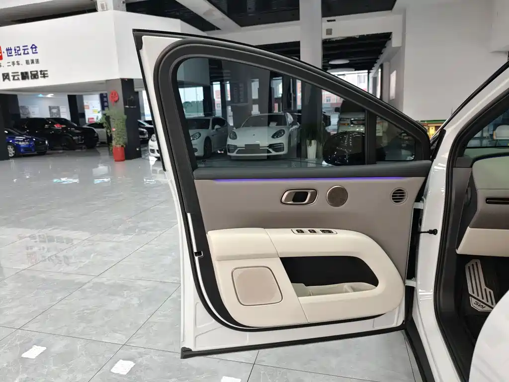 Li Auto Li i6 — миниатюра 16