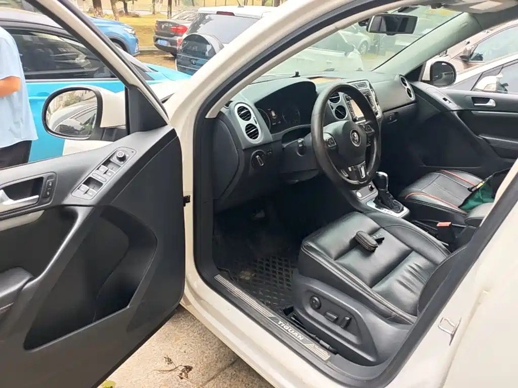 Volkswagen Tiguan — миниатюра 16