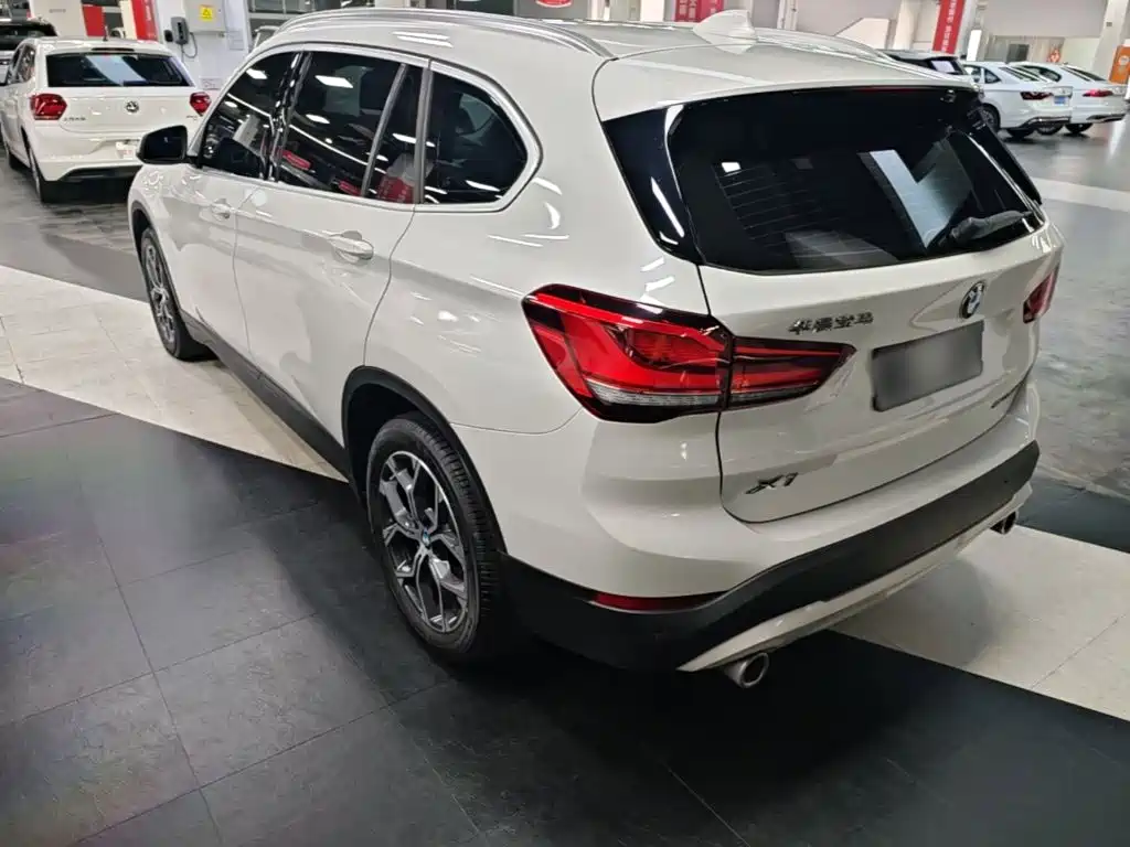BMW X1 2021 sDrive25Li Lead