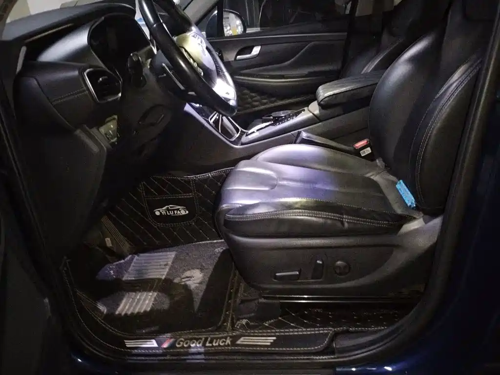 Hyundai Santa Fe — миниатюра 11