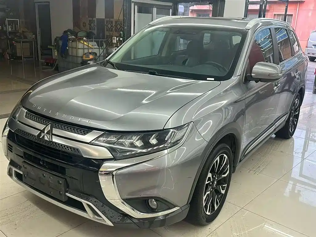 Mitsubishi Outlander 2019
