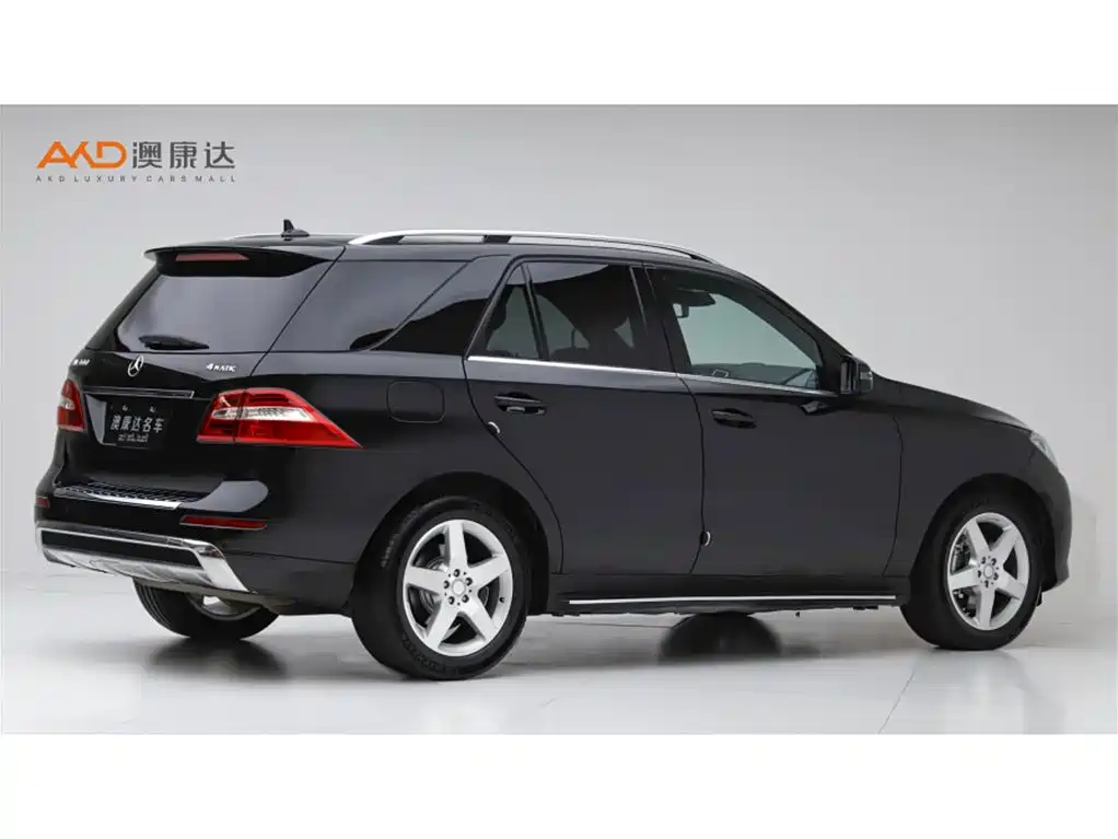 Mercedes-Benz M-Class — миниатюра 3