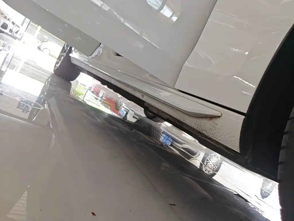 Audi A4L — миниатюра 21