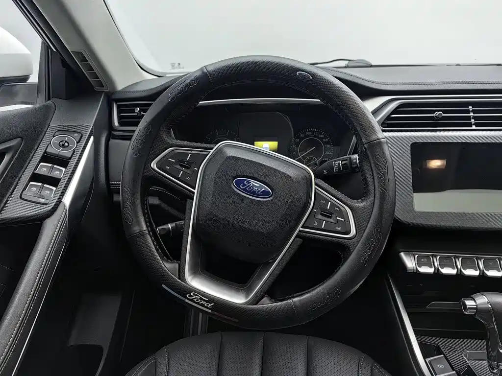 Ford Territory — миниатюра 11