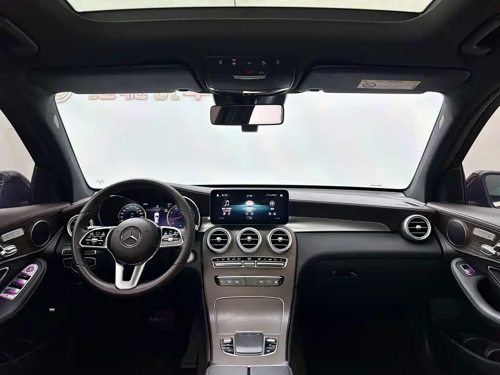 Mercedes-Benz GLC — миниатюра 5