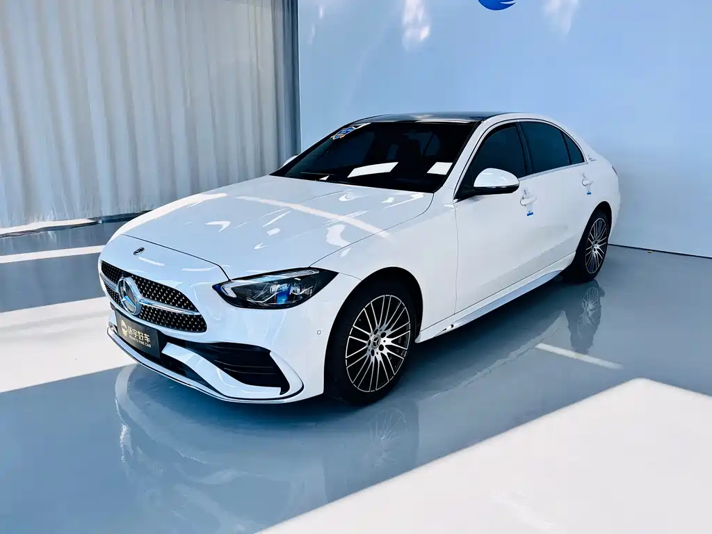Mercedes-Benz C-Class 2025