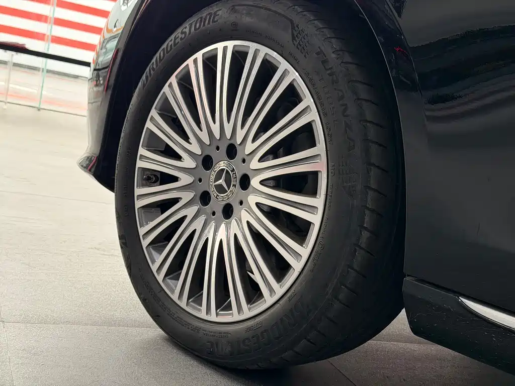 Mercedes-Benz E-Class E 2023 E 300 L Fashion