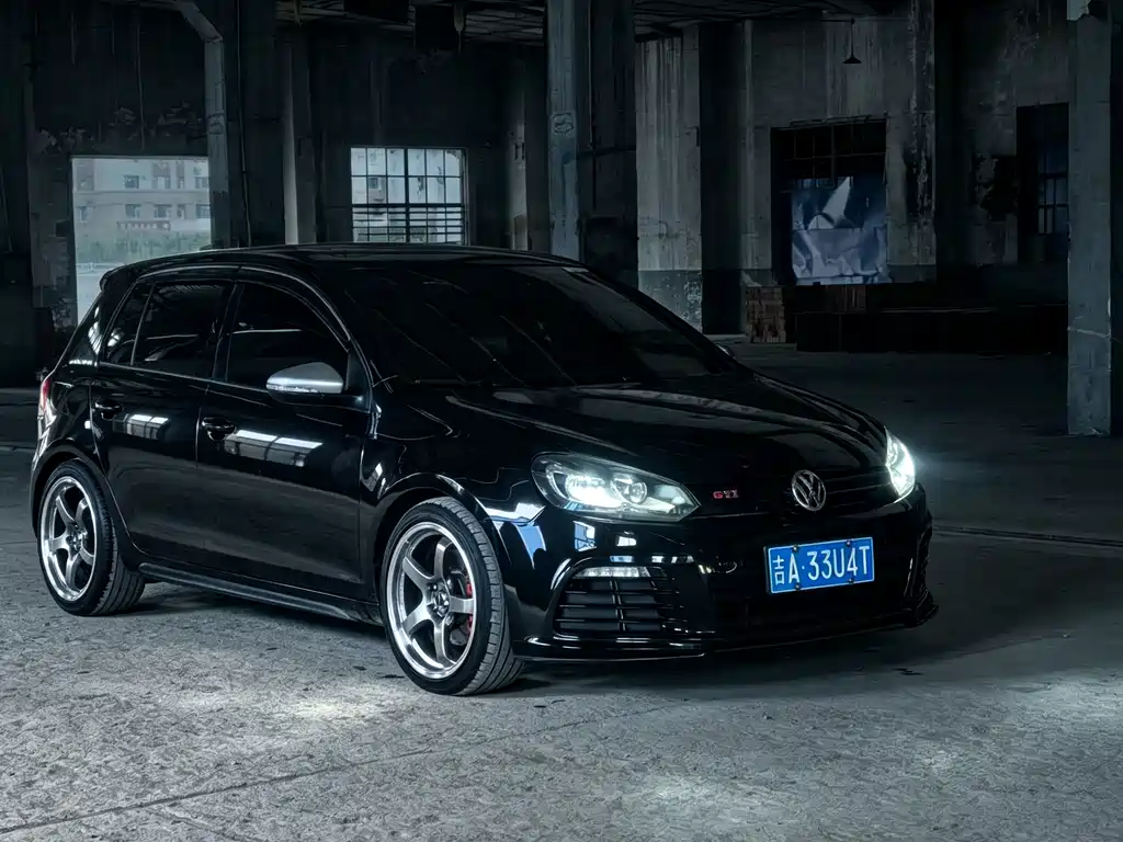Volkswagen Golf GTI — миниатюра 7