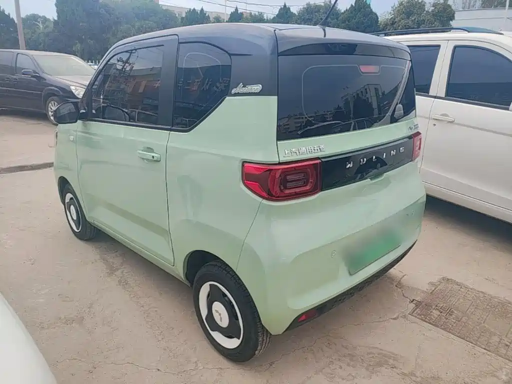 Wuling MINIEV — миниатюра 5