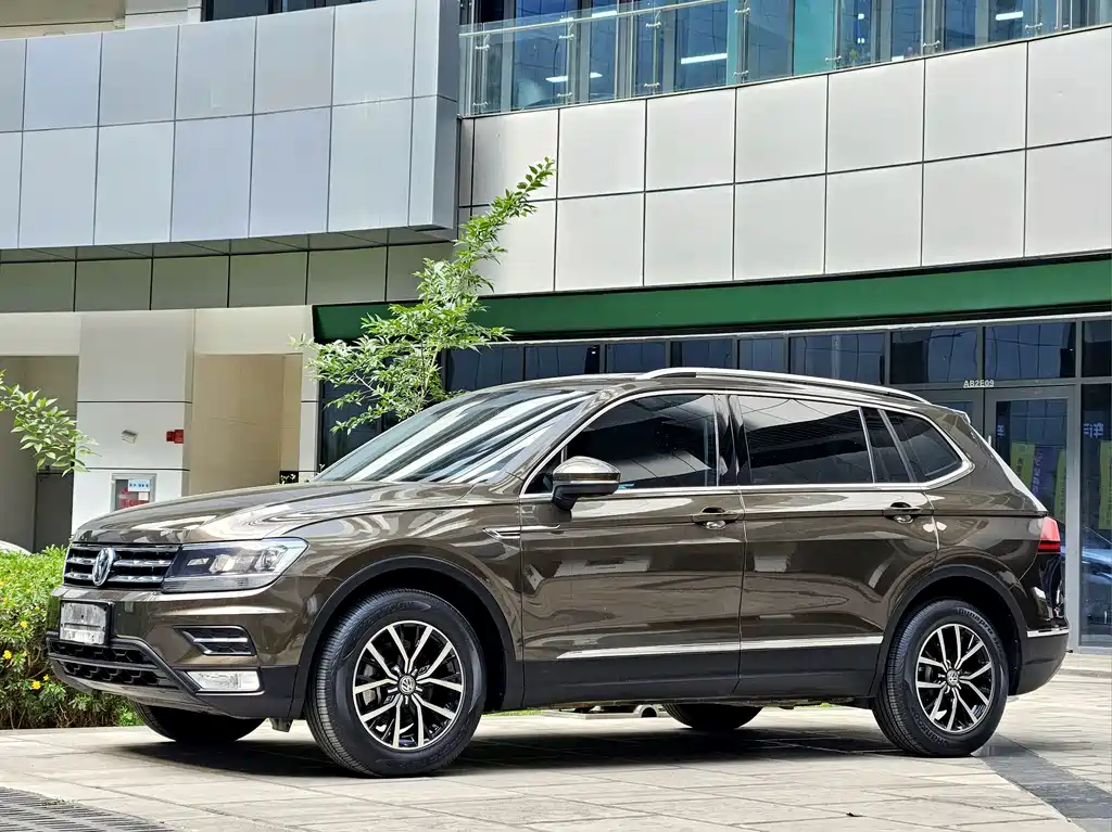 Volkswagen Tiguan L 2017