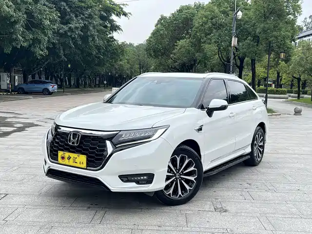 Honda UR-V