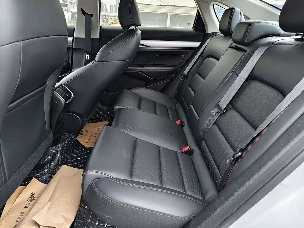 Geely Binrui — миниатюра 7