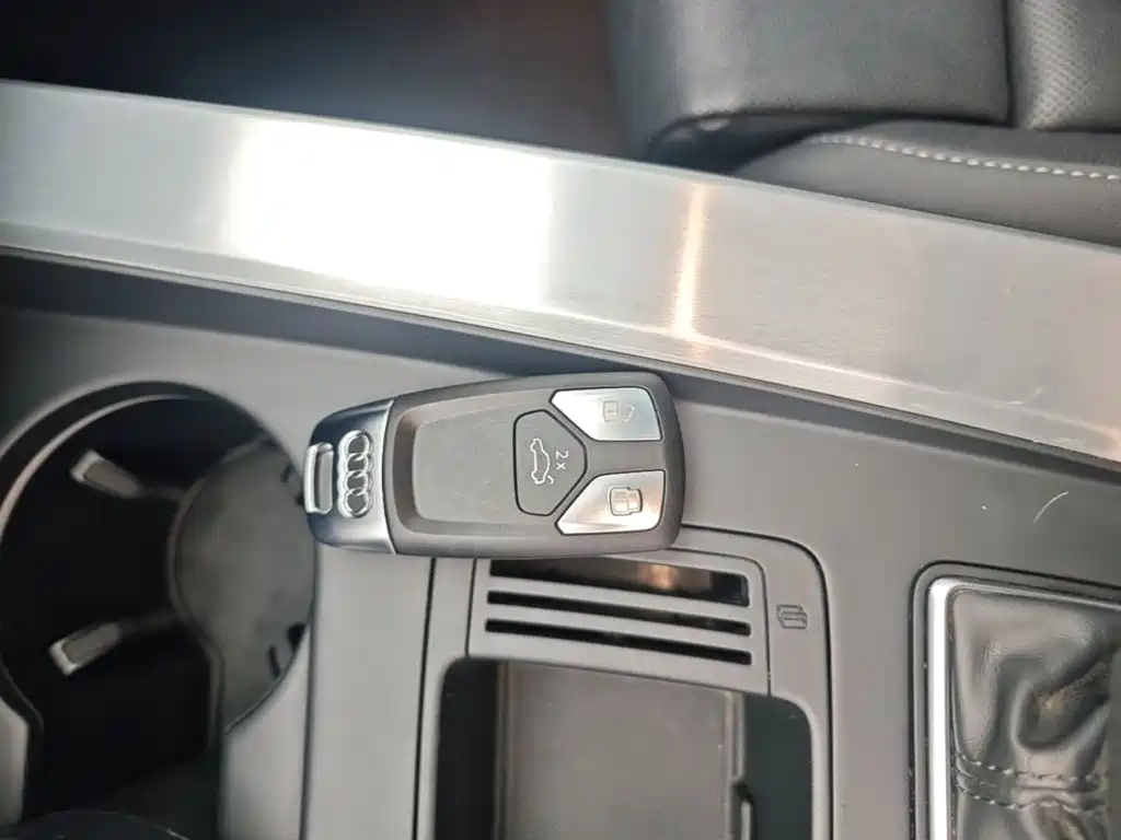 Audi A4L — миниатюра 9