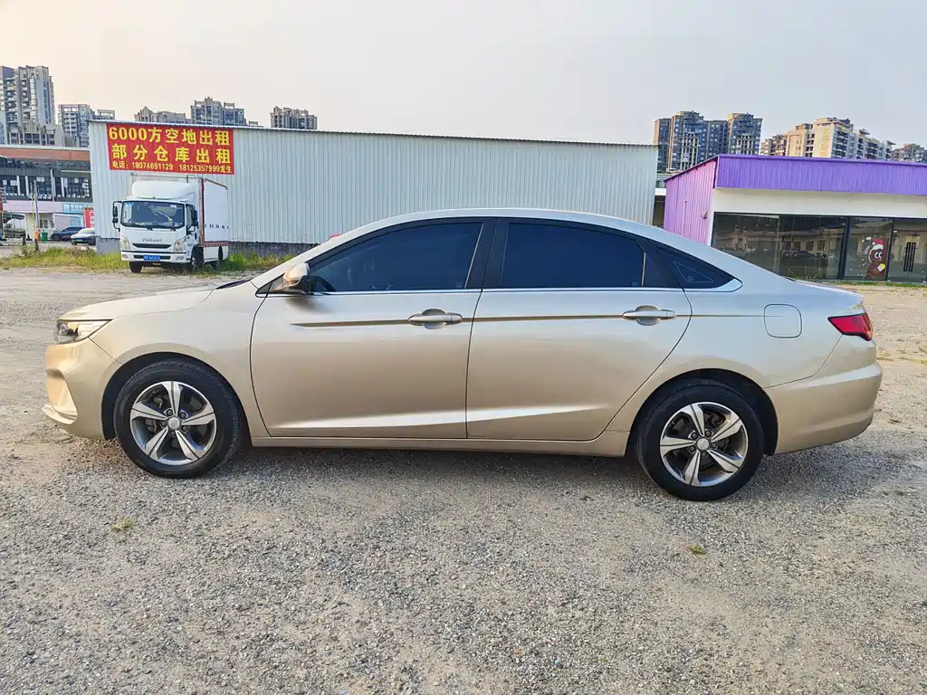 Geely Emgrand GL — миниатюра 4