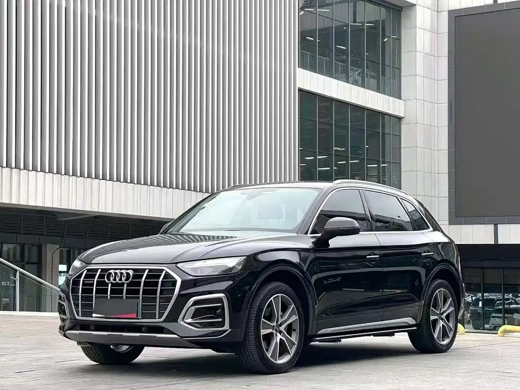 Audi Q5L 2022