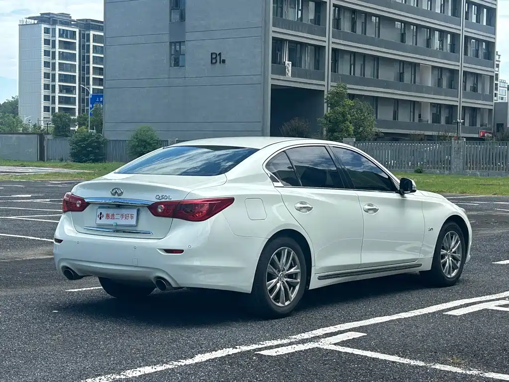 Infiniti Q50L — миниатюра 11