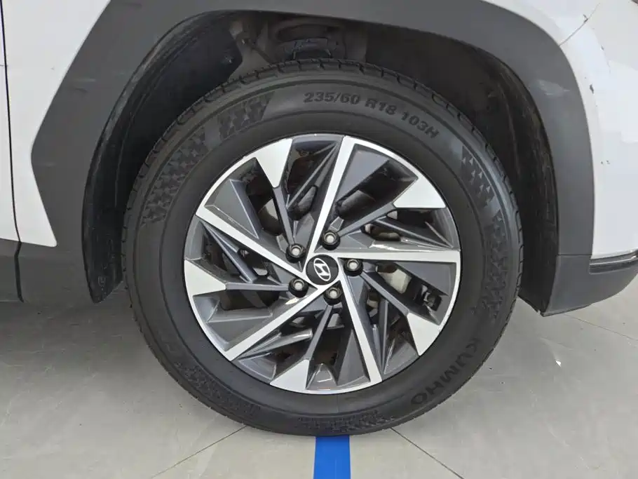 Hyundai Tucson — миниатюра 6