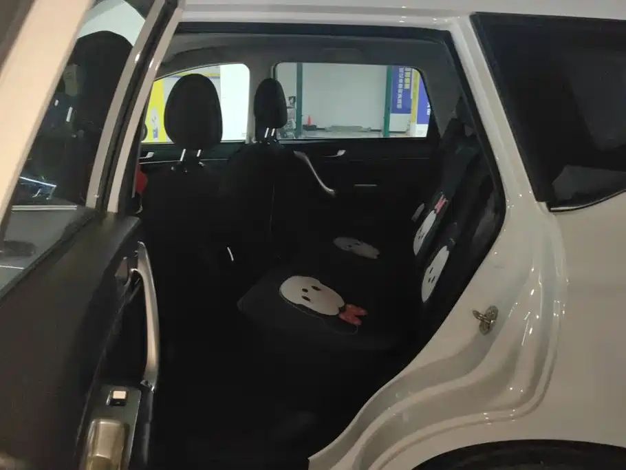 Haval M6 — миниатюра 11