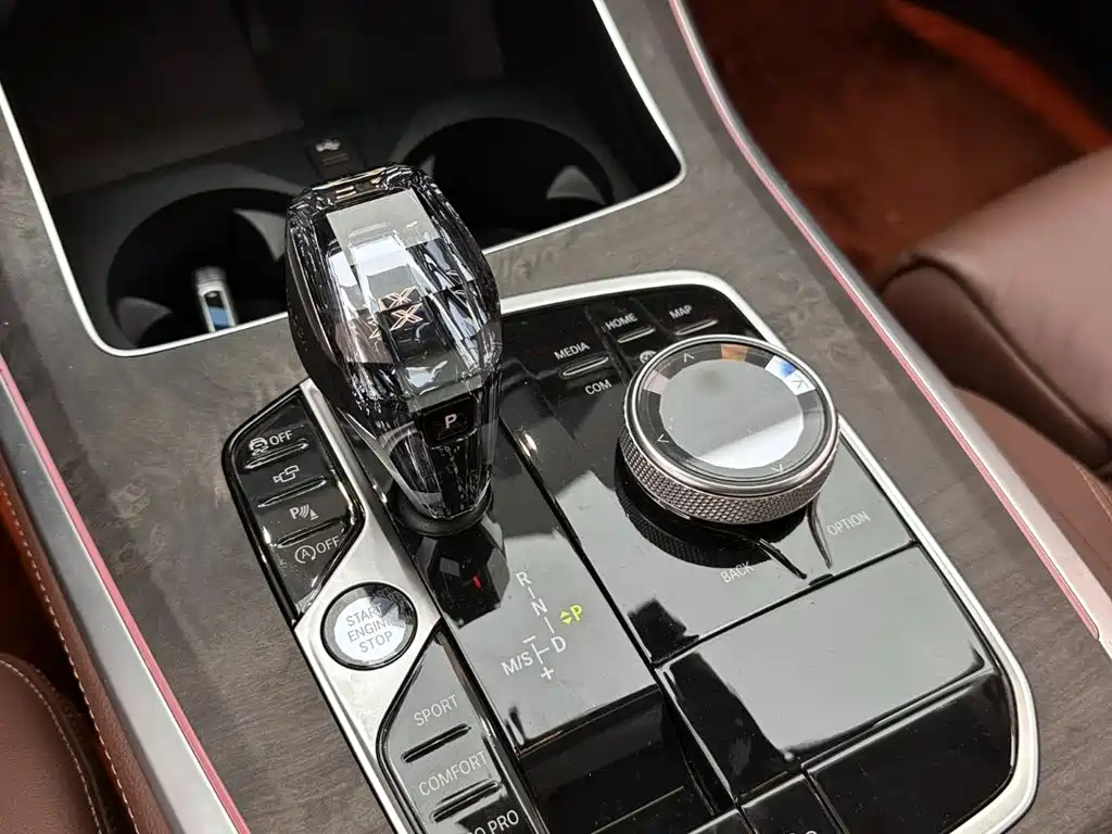BMW X5 (Import) — миниатюра 16