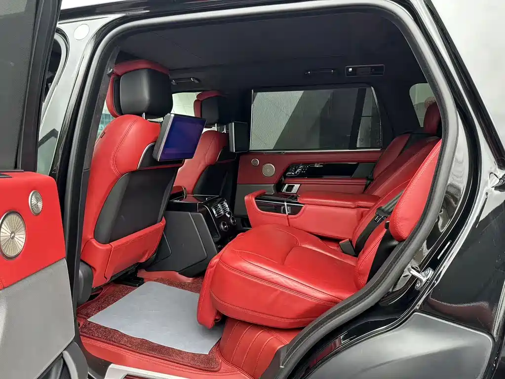 Land Rover Range Rover — миниатюра 15