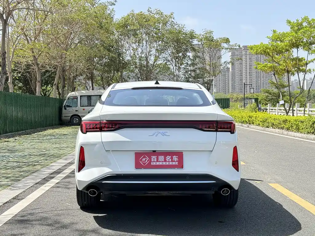 JAC Motors JAC A5 PLUS