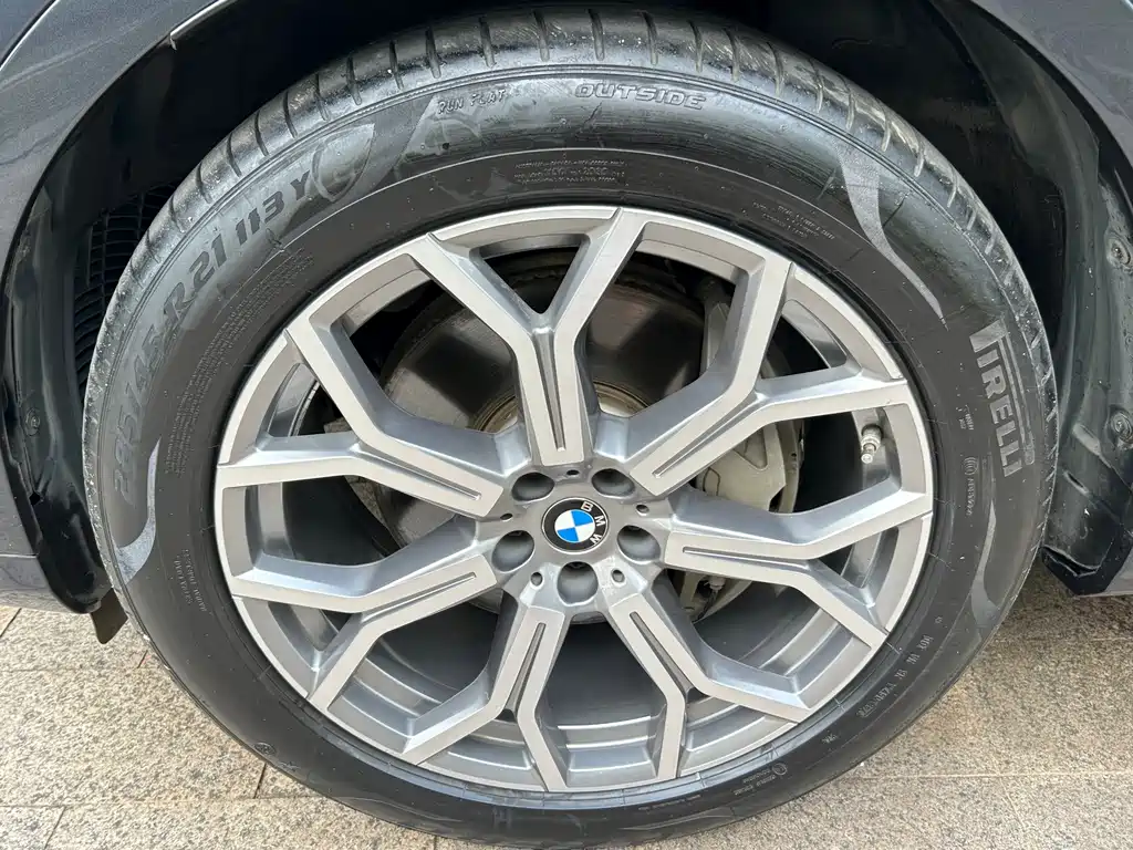 BMW X7 — миниатюра 6