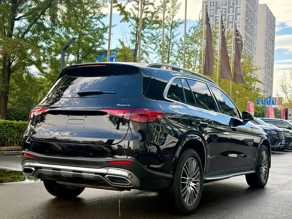 Mercedes-Benz GLC — миниатюра 8